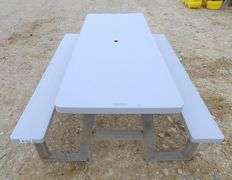 B-763  Lifetime Picnic Table