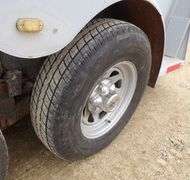 B-203 1993 Logan Coach Ranger 3 16' Gooseneck Stock Trailer