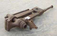 B-632  Post Vise