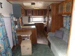 B-925 1992 Sandpiper 5th Wheel Travel Trailer