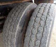 B-739 1991 Ford F-800 Flatbed with Water Tank