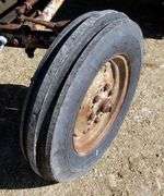 B-1124  Massey Ferguson Tractor