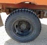 B-1030 1976 Chevy C65 Grain Truck