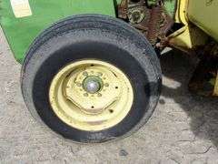 B-928 John Deere Forage Chopper