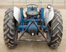 B-1110  Ford Tractor