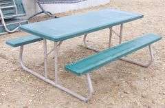 B-751  Lifetime Picnic Table