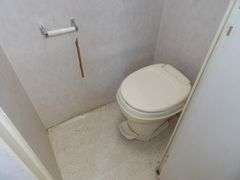 B-930  2001 Prowler 315X Travel Trailer