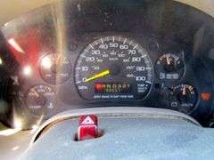 B-692  2000 GMC Safari Utility Van