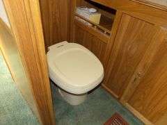 B-925 1992 Sandpiper 5th Wheel Travel Trailer