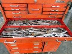 B-581 Rolling Toolbox w/Tools