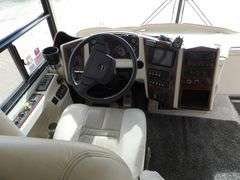 B-136 2004 Gulfstream Atrium 41' Motorhome