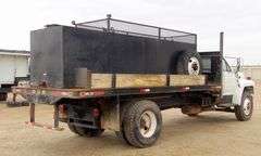 B-739 1991 Ford F-800 Flatbed with Water Tank