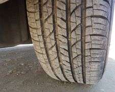 B-339  1995 Nissan Maxima