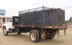 B-739 1991 Ford F-800 Flatbed with Water Tank
