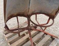 B-1112  Livestock Feeder