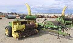B-928 John Deere Forage Chopper