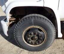 B-1030 1976 Chevy C65 Grain Truck