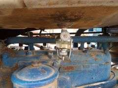 B-1110  Ford Tractor