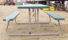 B-760  Lifetime Picnic Table