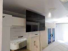 B-136 2004 Gulfstream Atrium 41' Motorhome