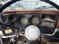 B-1030 1976 Chevy C65 Grain Truck