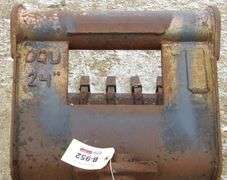 B-952  Backhoe Bucket