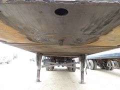 B-850 2003 Utility Van Trailer 32 1/2'