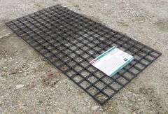 B-170  KJ Wire Mesh Panels 6.6'x3.3'