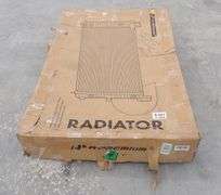 B-861 Freightliner Radiator