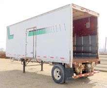 B-1164  1999 Stoughton Semi Trailer