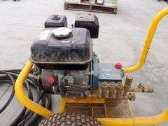 B-701 DeWalt Gas Powered Pressure Washer