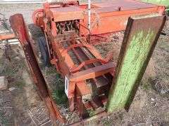 B-827 International Baler