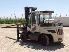 B-750 Crown CG70S-7 LP Lift Truck