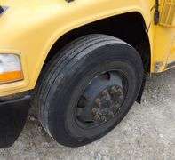 B-200 2013 Bluebird School Bus