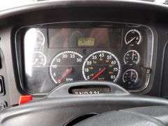 B-765  2005 Freightliner Reefer Truck