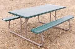 B-751  Lifetime Picnic Table