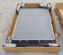 B-861 Freightliner Radiator