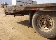 B-392 2006 C & B Quality Gooseneck Trailer