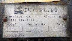 B-765  2005 Freightliner Reefer Truck