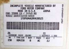 B-739 1991 Ford F-800 Flatbed with Water Tank