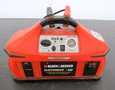 B-352  Black & Decker Battery Chargers / Power Station