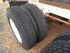 B-801 1974 Kenworth Cabover Truck