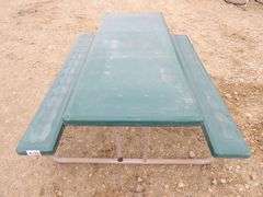B-760  Lifetime Picnic Table