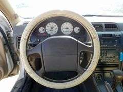 B-339  1995 Nissan Maxima