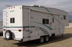B-930  2001 Prowler 315X Travel Trailer