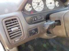 B-339  1995 Nissan Maxima