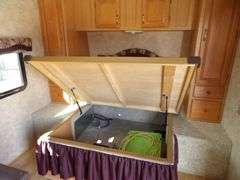 B-1010 2008 Forest River Toy Hauler