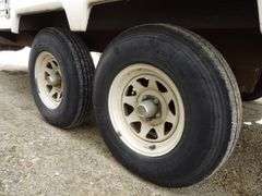 B-925 1992 Sandpiper 5th Wheel Travel Trailer