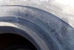 B-493 Livestock Tire Feeder