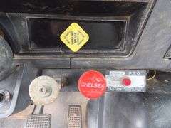 B-739 1991 Ford F-800 Flatbed with Water Tank